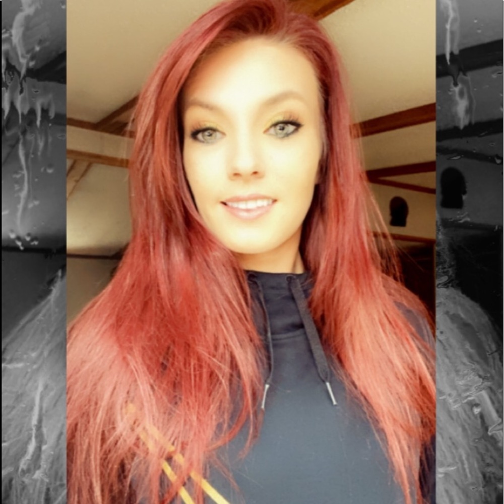 Meet your Posher, Nikki